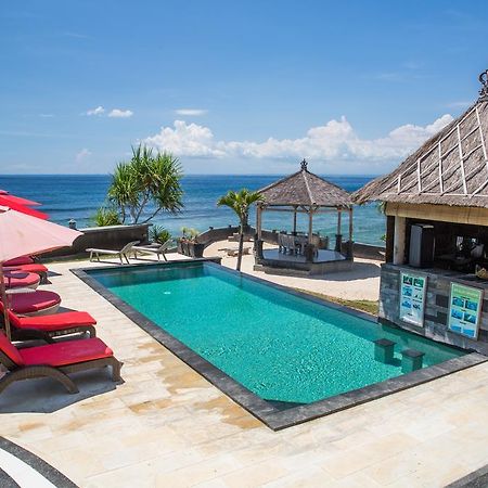 ホテルJennys Place レンボンガン島 エクステリア 写真