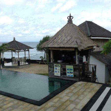 ホテルJennys Place レンボンガン島 エクステリア 写真