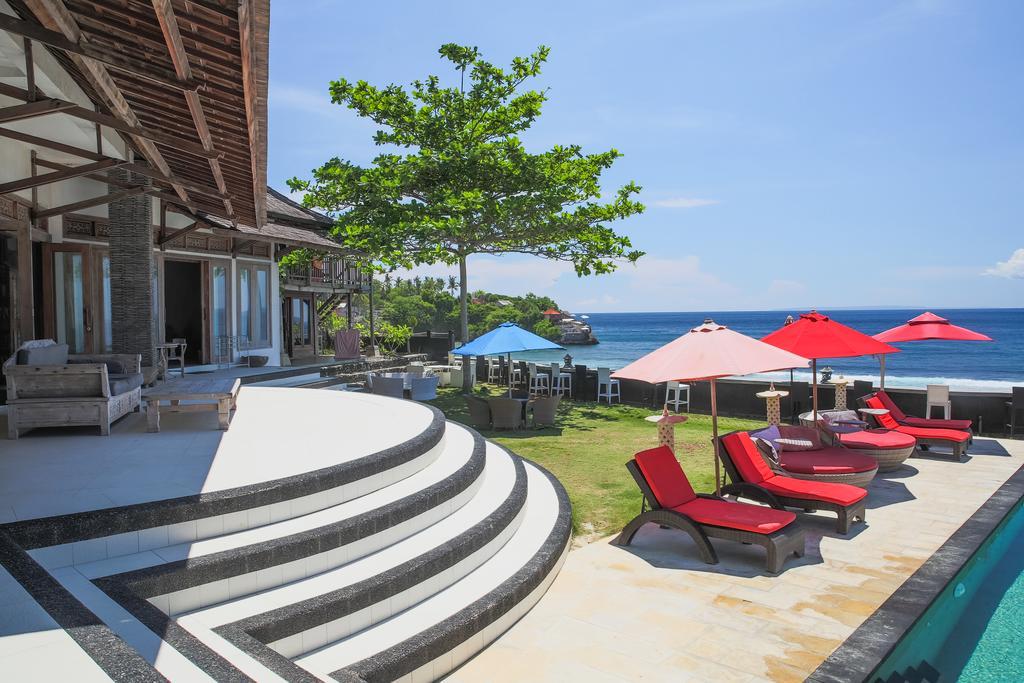 ホテルJennys Place レンボンガン島 エクステリア 写真